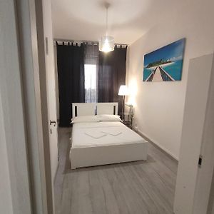 Single Room Bathroom